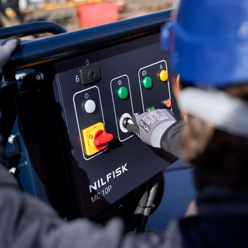 MC10P control panel